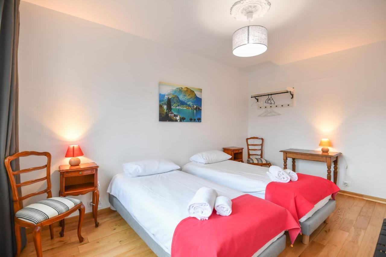 Nice Apartment With Balcony Very Close To The City Center Annecy Eksteriør bilde
