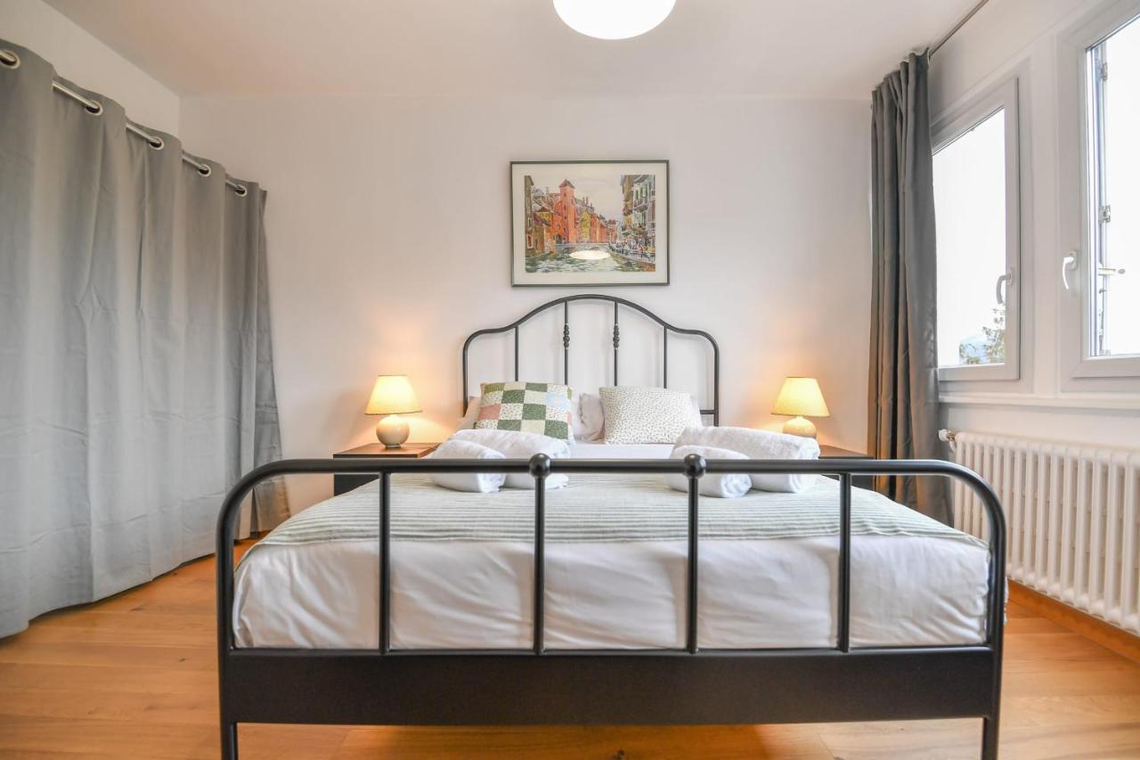 Nice Apartment With Balcony Very Close To The City Center Annecy Eksteriør bilde