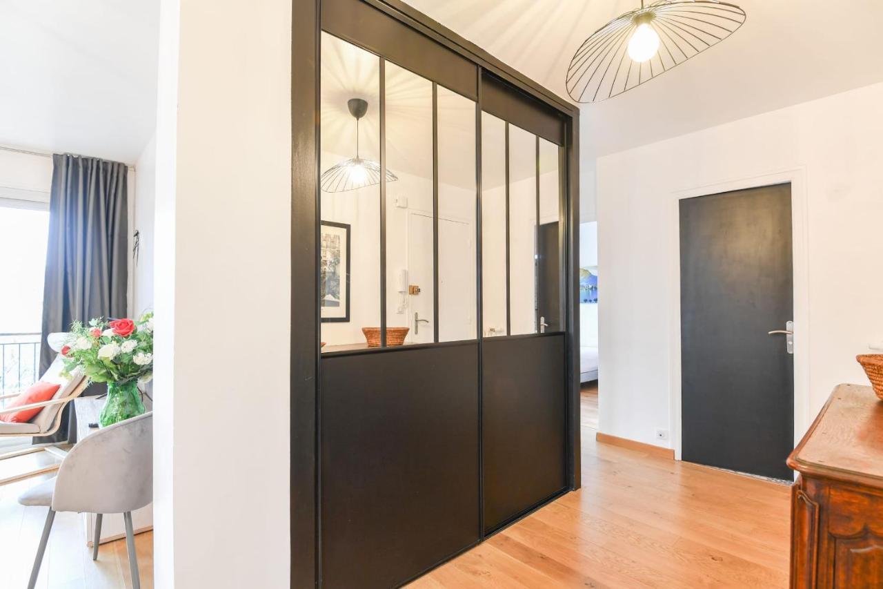 Nice Apartment With Balcony Very Close To The City Center Annecy Eksteriør bilde